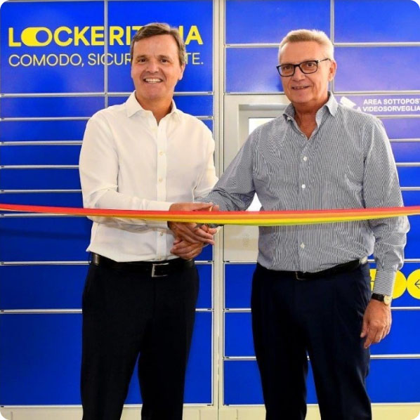 Taglio-nastro-LockerItalia-chi-siamo